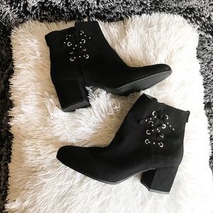 Circus by Sam Edelman black Vinne Booties
